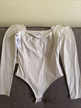 Aritzia Cream Long-Sleeve Square Neck Bodysuit